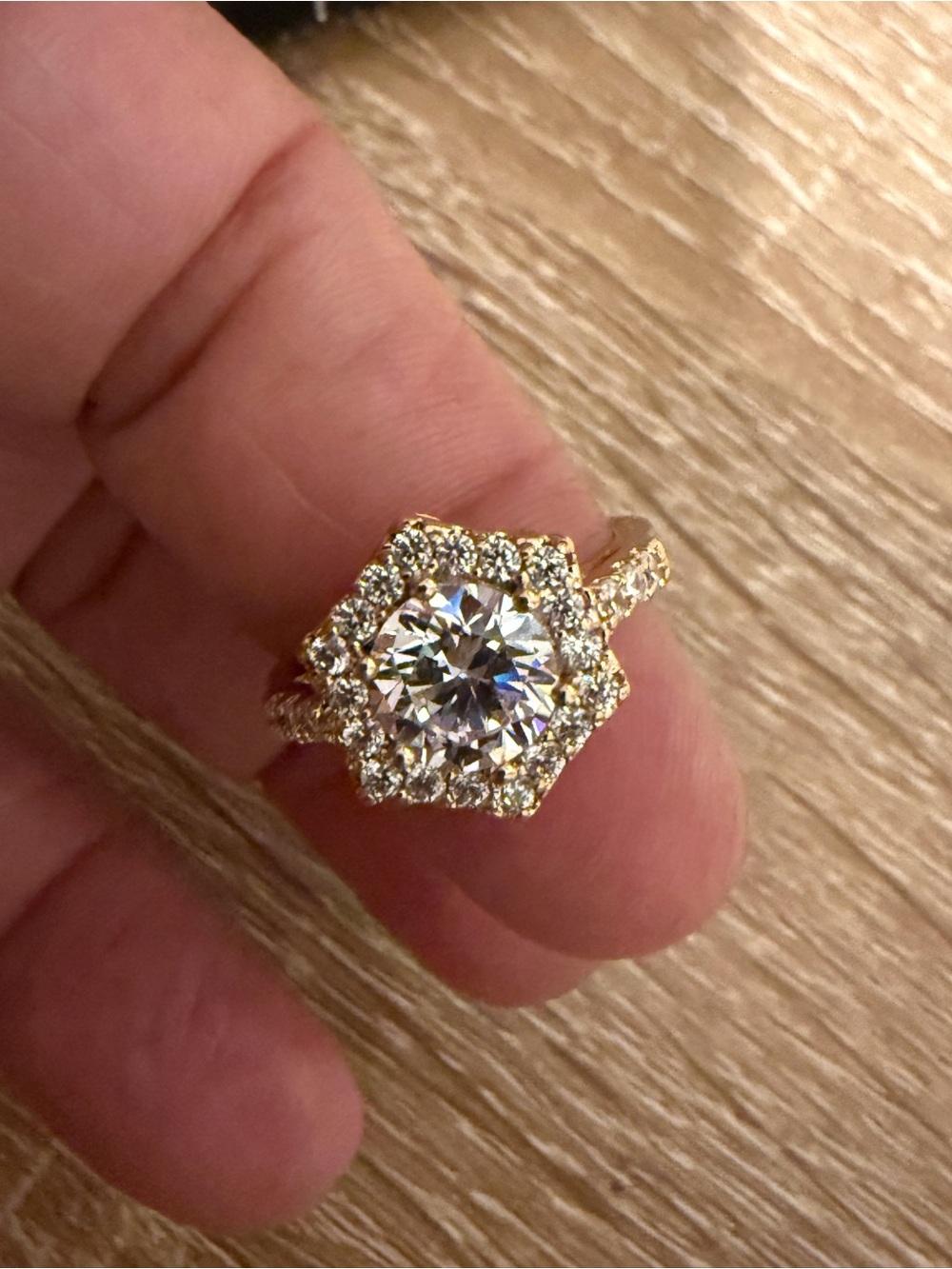 Gold Halo Round-Cut Engagement Ring with Pave Accent